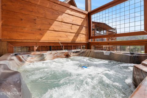 Tiny photo for 4541 Shangrila Way, Sevierville, TN 37876 (MLS # 1333791)