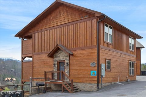 Tiny photo for 4541 Shangrila Way, Sevierville, TN 37876 (MLS # 1333791)