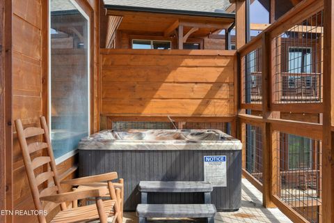 Tiny photo for 4541 Shangrila Way, Sevierville, TN 37876 (MLS # 1333791)