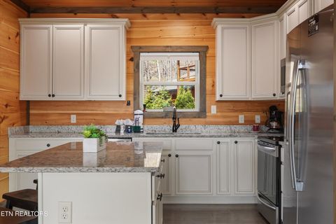 Tiny photo for 4541 Shangrila Way, Sevierville, TN 37876 (MLS # 1333791)