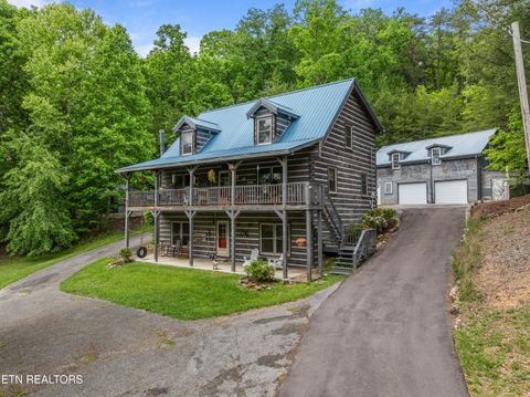 Photo of 410 Lakeview Drive, Sharps Chapel, TN 37866 (MLS # 1339405)
