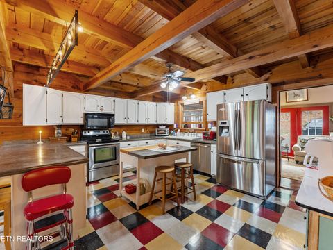 Tiny photo for 410 Lakeview Drive, Sharps Chapel, TN 37866 (MLS # 1339405)