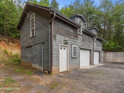 Tiny photo for 410 Lakeview Drive, Sharps Chapel, TN 37866 (MLS # 1339405)