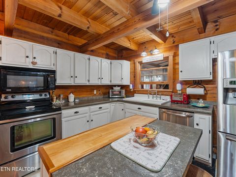 Tiny photo for 410 Lakeview Drive, Sharps Chapel, TN 37866 (MLS # 1339405)