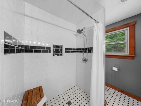 Tiny photo for 410 Lakeview Drive, Sharps Chapel, TN 37866 (MLS # 1339405)