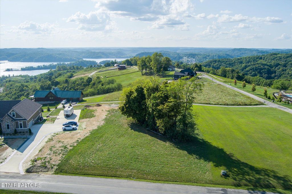 Photo of 2 Swan Ridge Rd, Hilham, TN 38568 (MLS # 1327804)
