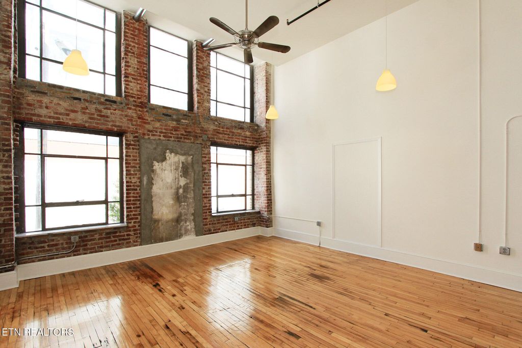 Photo of 505 Union Ave #112, Knoxville, TN 37902 (MLS # 1319451)