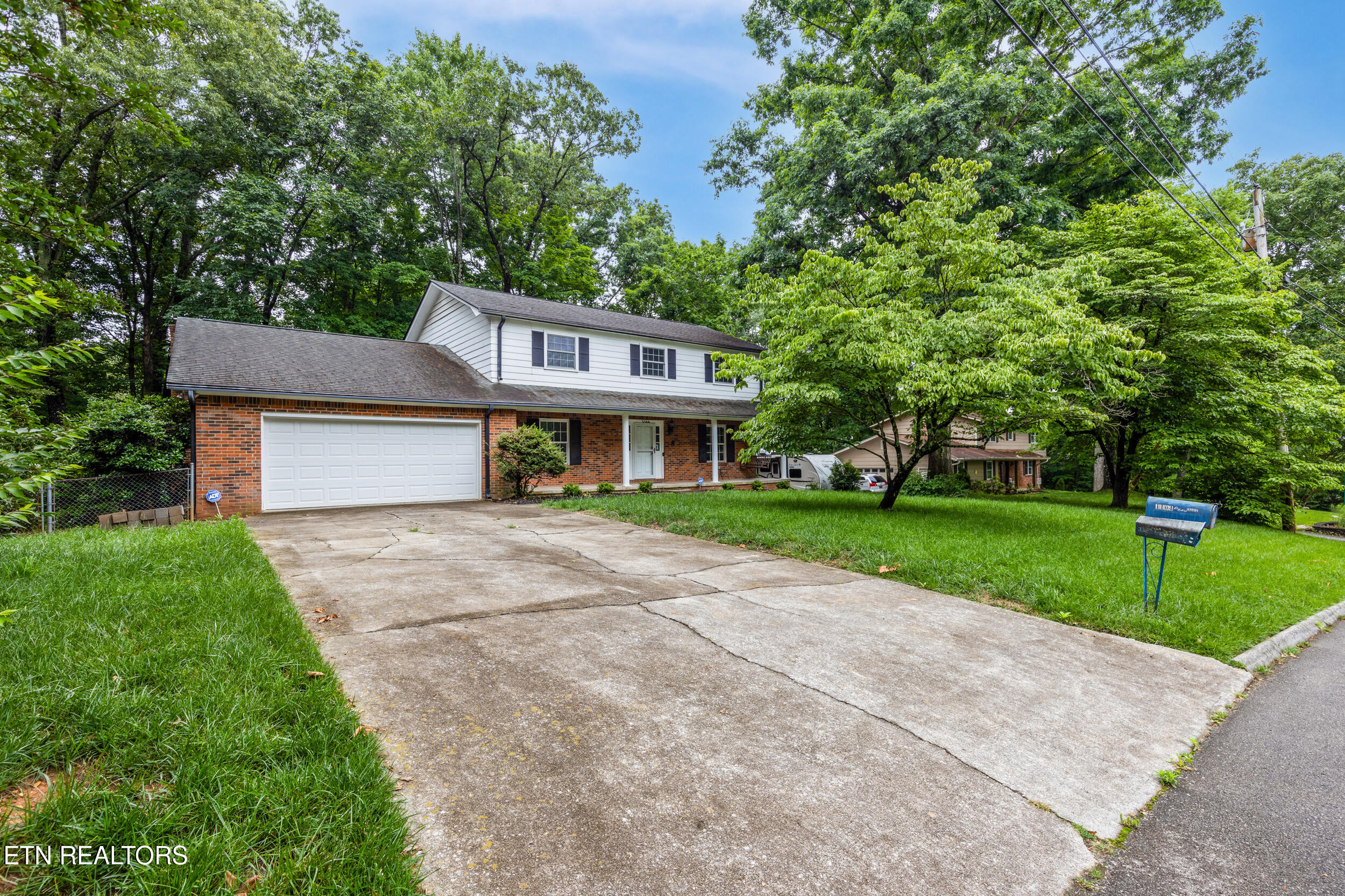 1104 Burning Tree Lane