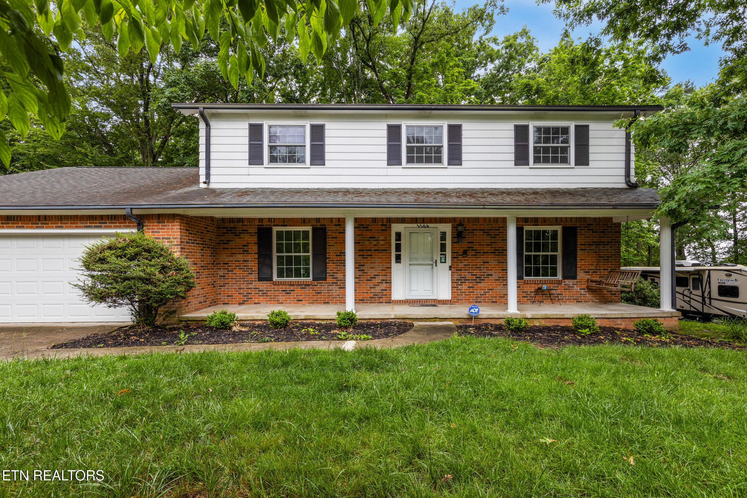 1104 Burning Tree Lane