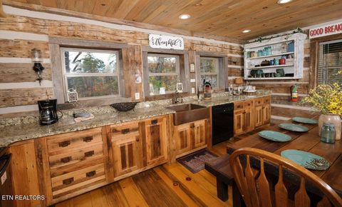 Tiny photo for 636 Jess Field Rd, Gatlinburg, TN 37738 (MLS # 1325652)