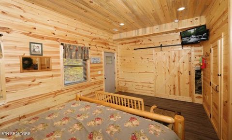 Tiny photo for 636 Jess Field Rd, Gatlinburg, TN 37738 (MLS # 1325652)