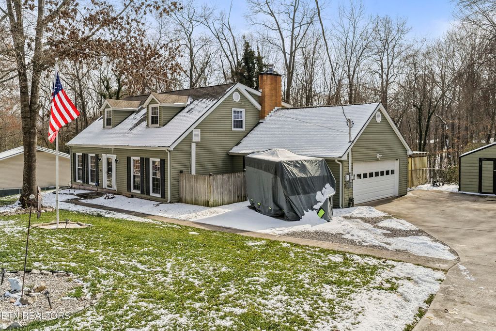 Photo of 117 Normandy Rd, Oak Ridge, TN 37830 (MLS # 1328486)