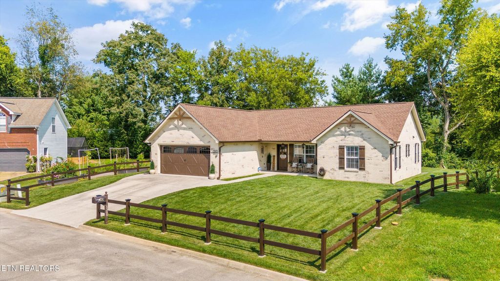 Photo of 5305 Mattice Lane, Corryton, TN 37721 (MLS # 1272393)