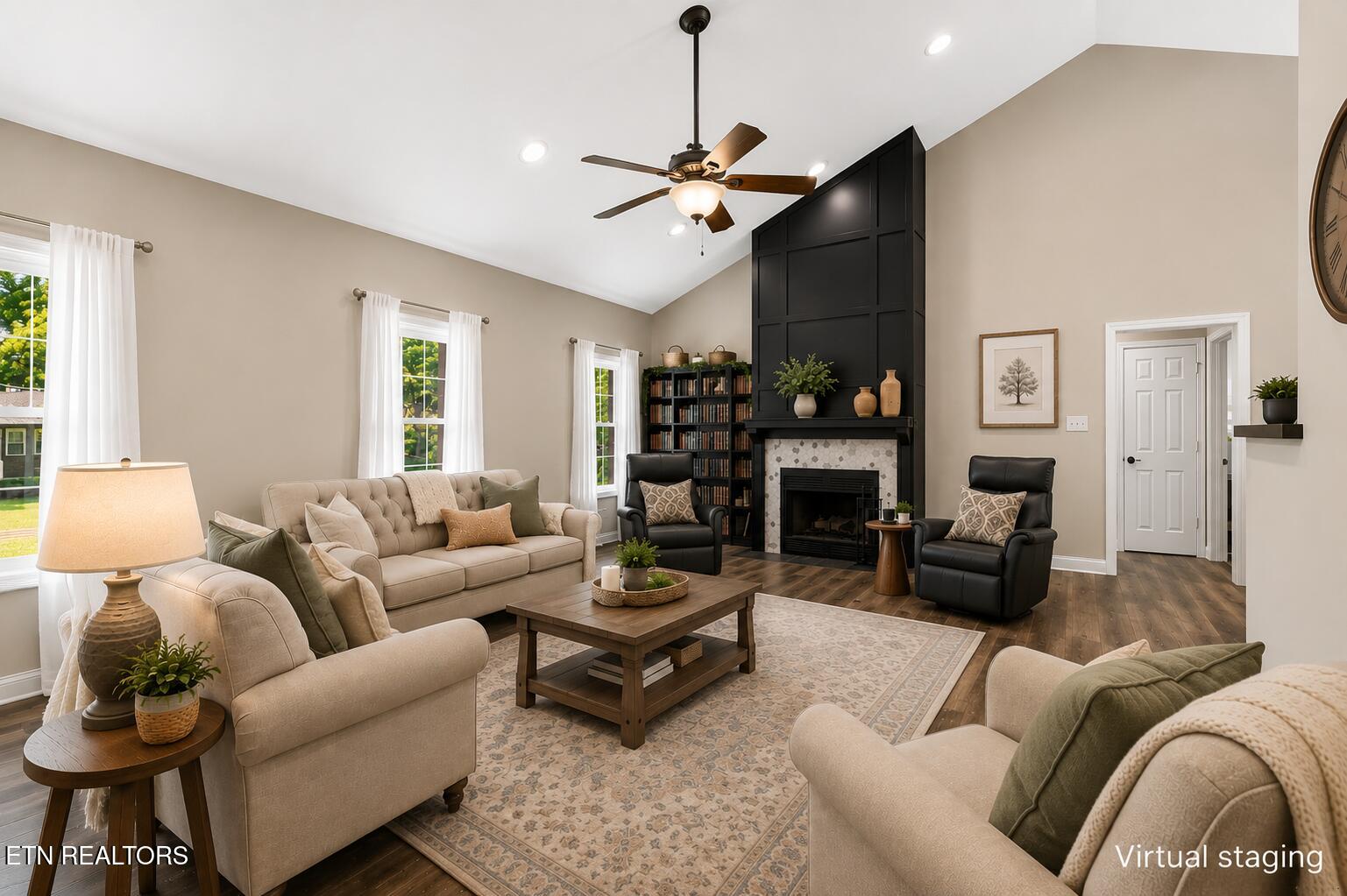 4505 Mockingbird Drive