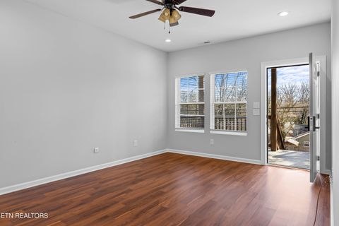 Tiny photo for 619 Midlake Drive, Knoxville, TN 37918 (MLS # 1329029)