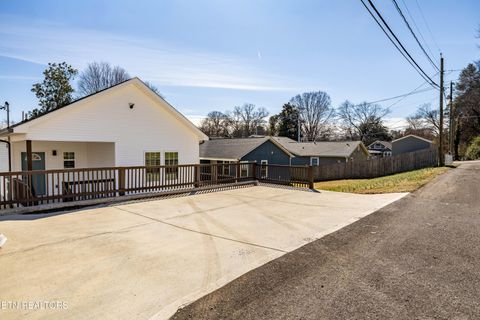 Tiny photo for 619 Midlake Drive, Knoxville, TN 37918 (MLS # 1329029)