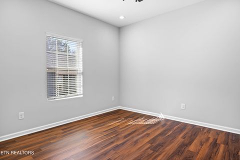Tiny photo for 619 Midlake Drive, Knoxville, TN 37918 (MLS # 1329029)