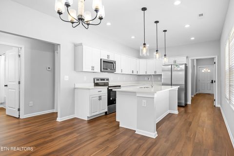 Tiny photo for 619 Midlake Drive, Knoxville, TN 37918 (MLS # 1329029)