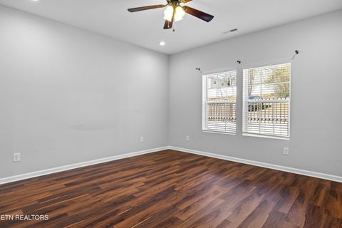Tiny photo for 619 Midlake Drive, Knoxville, TN 37918 (MLS # 1329029)