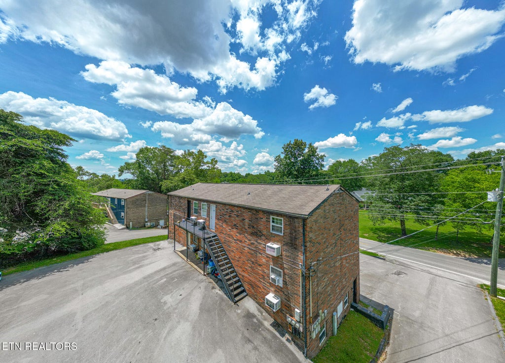 Photo of 410 Dry Gap Pike, Knoxville, TN 37912 (MLS # 1356089)