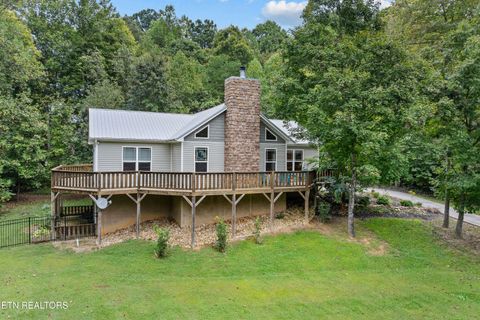 Photo of 3851 Mistletoe Loop, Sevierville, TN 37876 (MLS # 1341151)