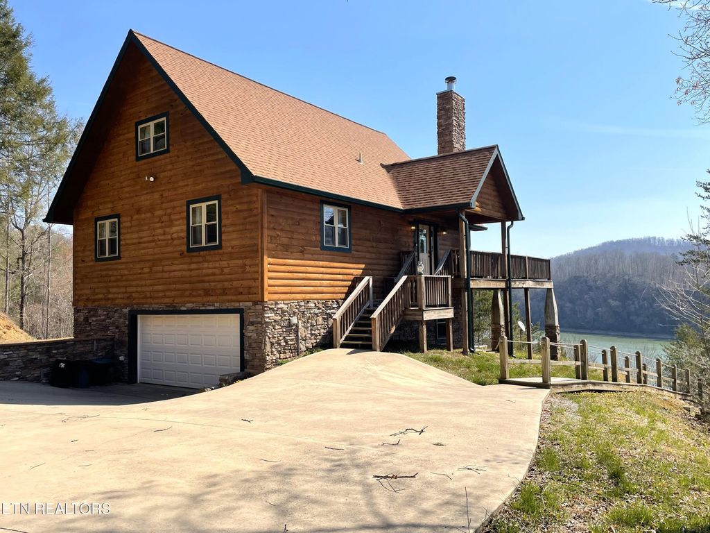 Photo of 625 Bluff View Rd. Rd, New Tazewell, TN 37825 (MLS # 1295599)