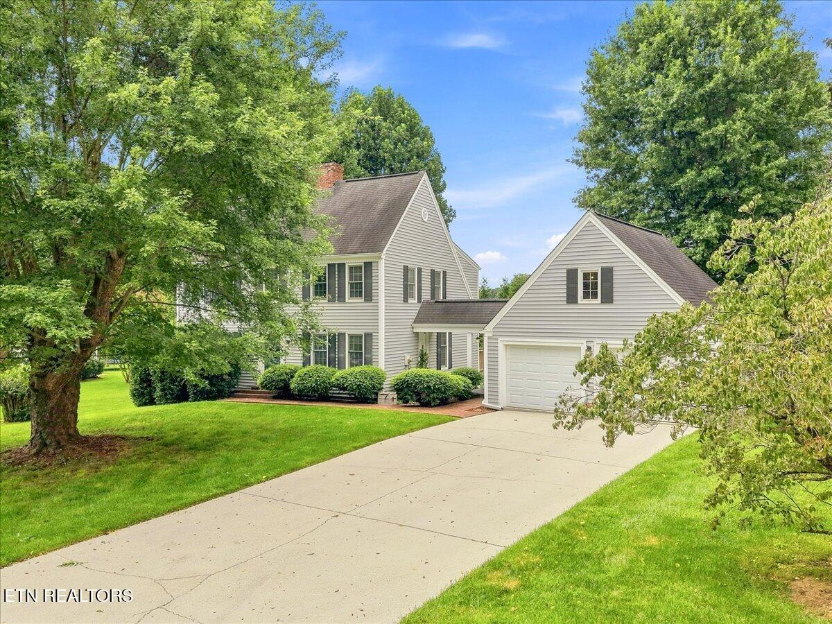 1325 W Wildwood Drive