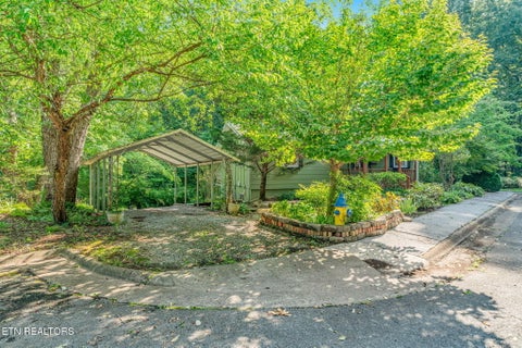 Tiny photo for 109 N Tampa Lane, Oak Ridge, TN 37830 (MLS # 1352561)