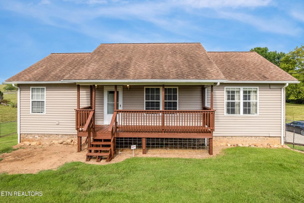 Photo of 354 Prospect Rd, Walland, TN 37886 (MLS # 1314049)
