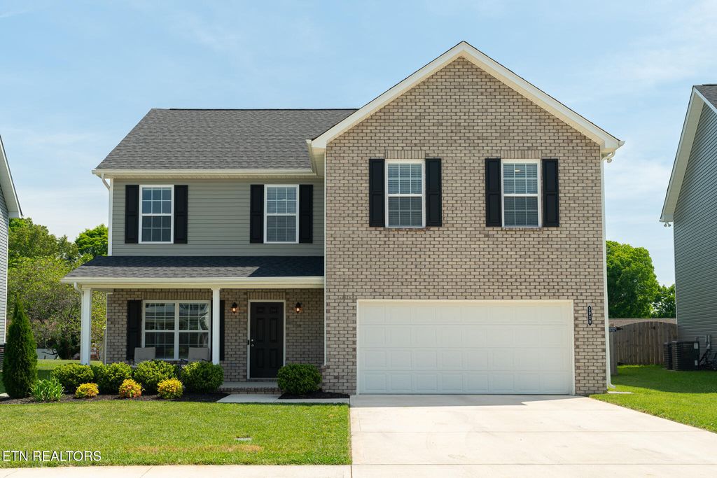 Photo of 5930 Honeycrisp Rd, Knoxville, TN 37931 (MLS # 1340729)