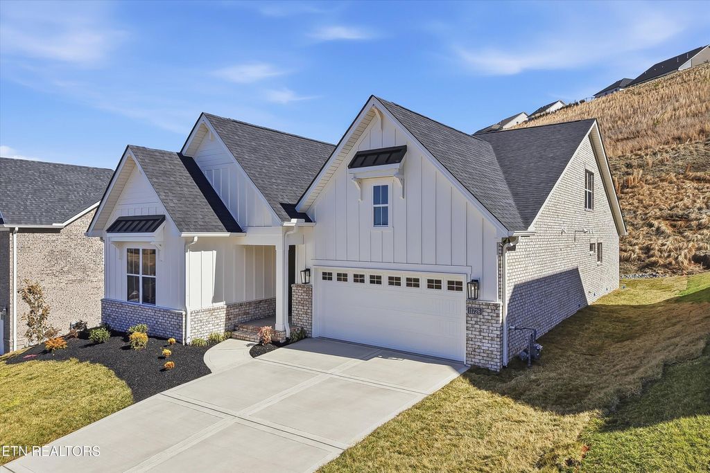 Photo of 11726 Boston Ivy (Lot 13) Lane, Knoxville, TN 37932 (MLS # 1330954)