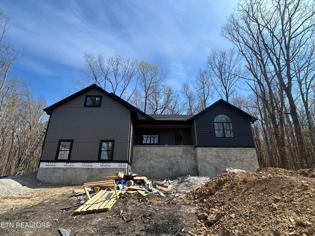 Photo of 633 Icy Cove Tr, Monterey, TN 38574 (MLS # 1350546)