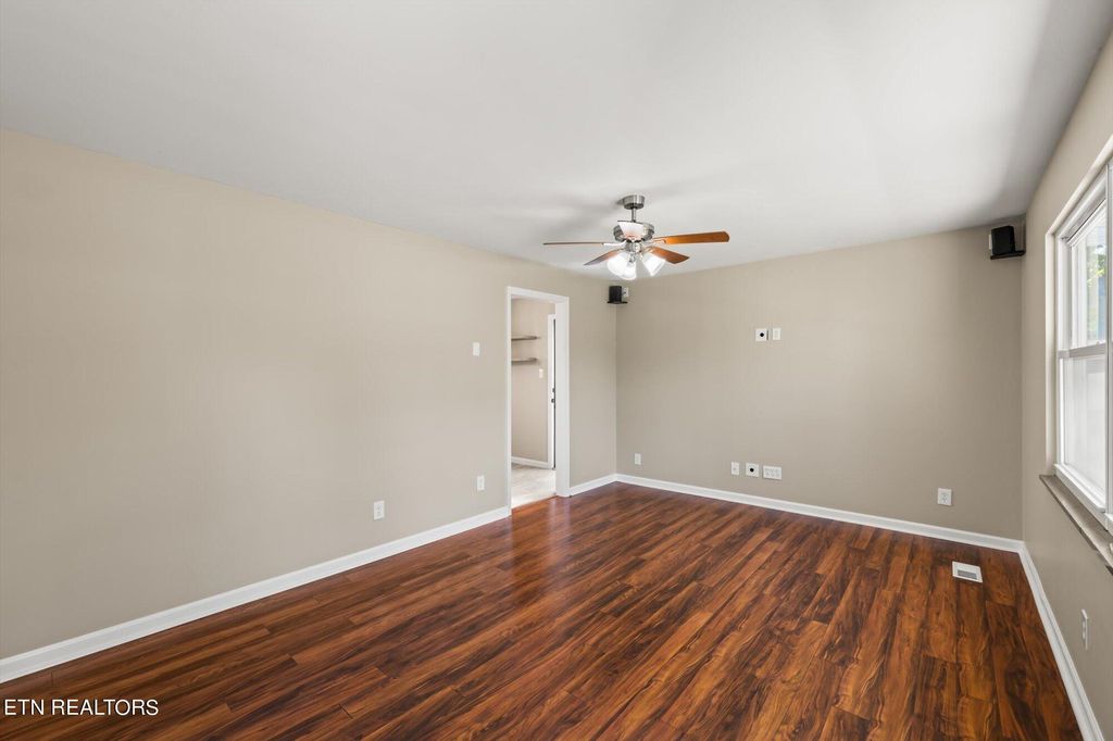 Photo of 6824 Fairview Rd, Corryton, TN 37721 (MLS # 1260593)