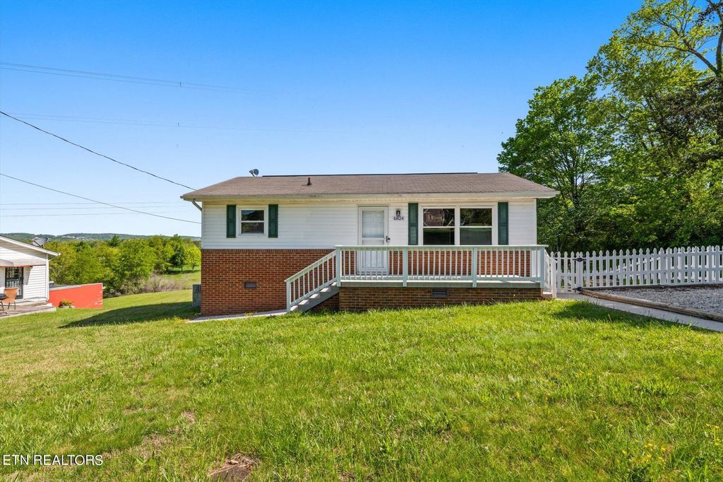 Photo of 6824 Fairview Rd, Corryton, TN 37721 (MLS # 1260593)