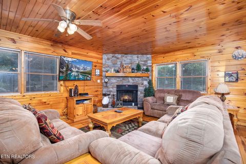 Tiny photo for 2039 Oakmont Drive, Sevierville, TN 37876 (MLS # 1317742)
