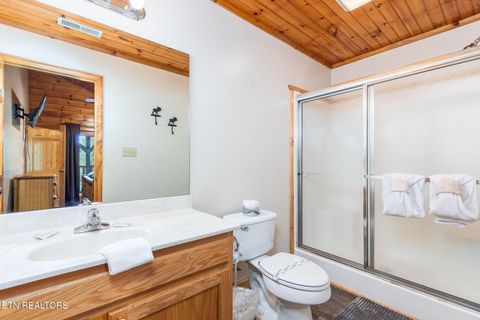 Tiny photo for 2039 Oakmont Drive, Sevierville, TN 37876 (MLS # 1317742)