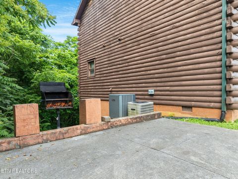 Tiny photo for 2039 Oakmont Drive, Sevierville, TN 37876 (MLS # 1317742)