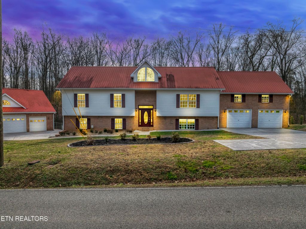 Photo of 3016 Tipton Station Rd, Knoxville, TN 37920 (MLS # 1326974)