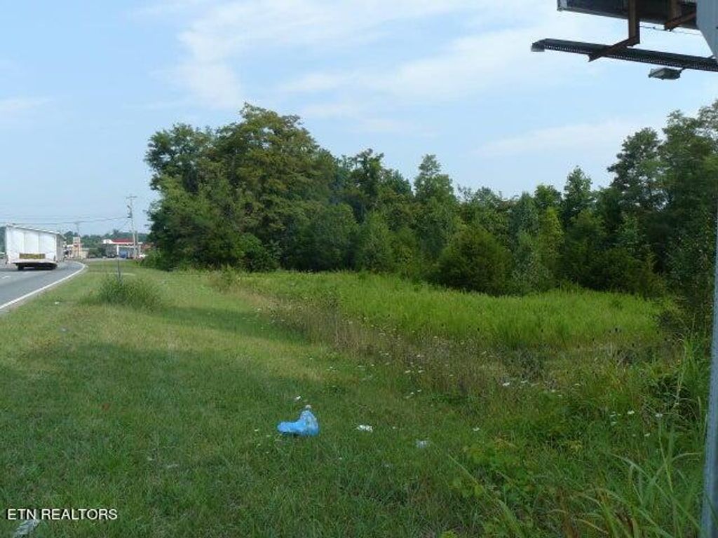 Photo of 238 US-25E Scenic, Tazewell, TN 37879 (MLS # 1255530)