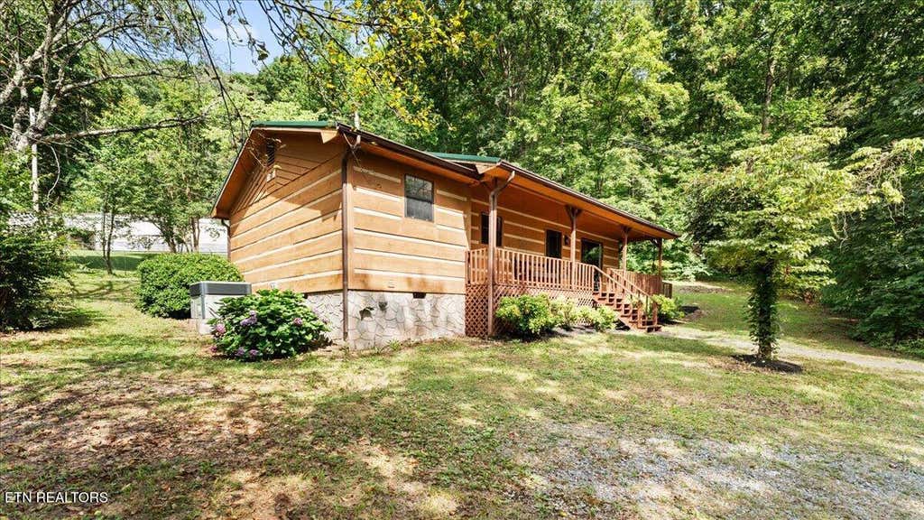 Photo of 1204 Piney Mountain Rd, Newport, TN 37821 (MLS # 1308089)