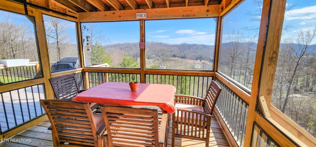 Photo of 198 Owen Moore Drive, Maynardville, TN 37807 (MLS # 1252392)