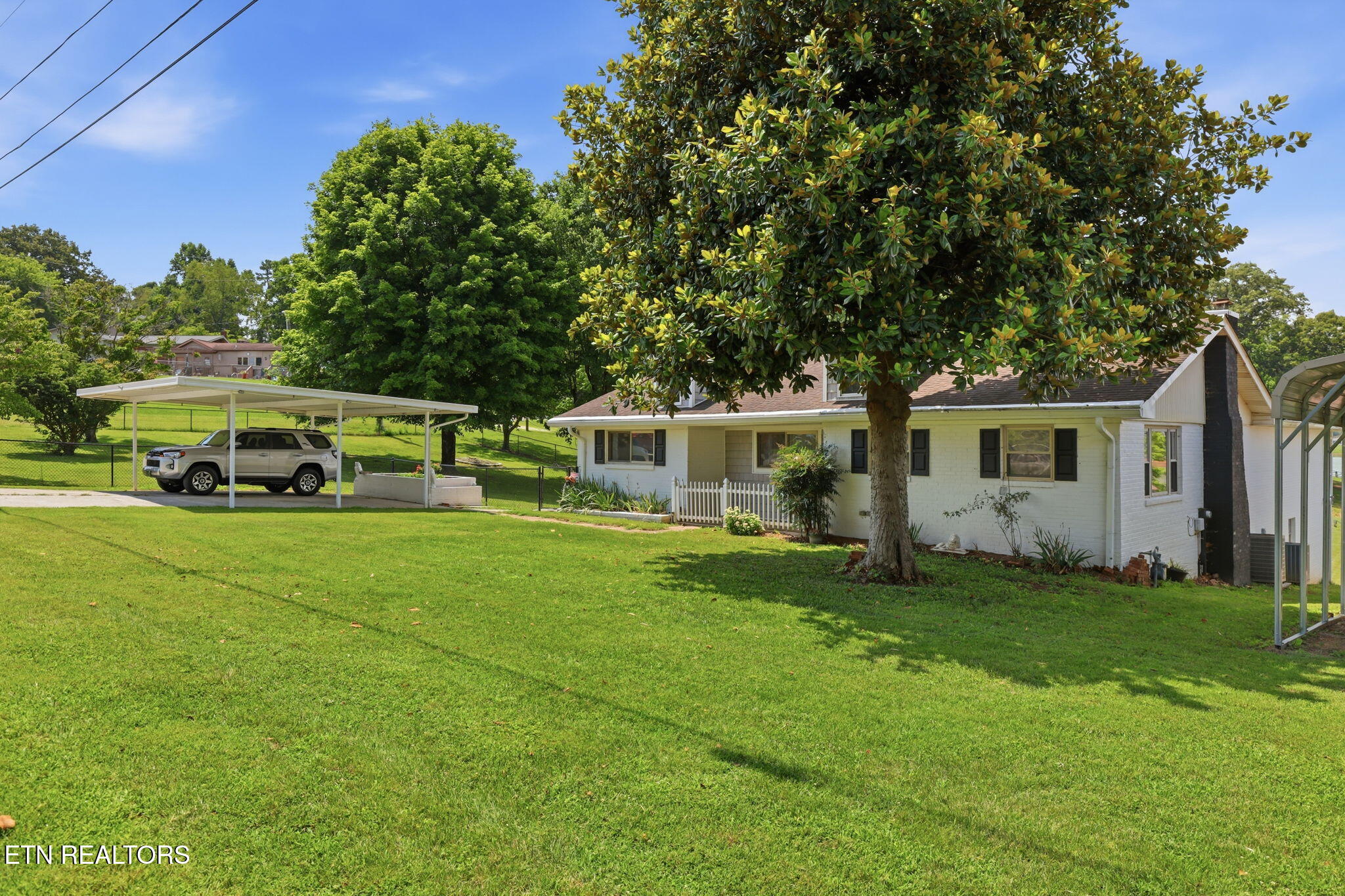 2107 Iroquois Drive