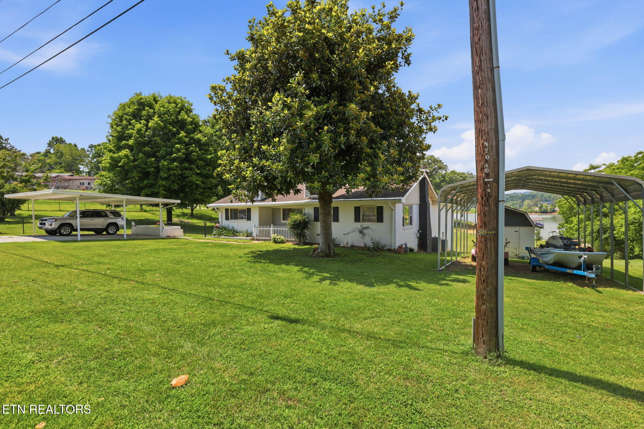 2107 Iroquois Drive