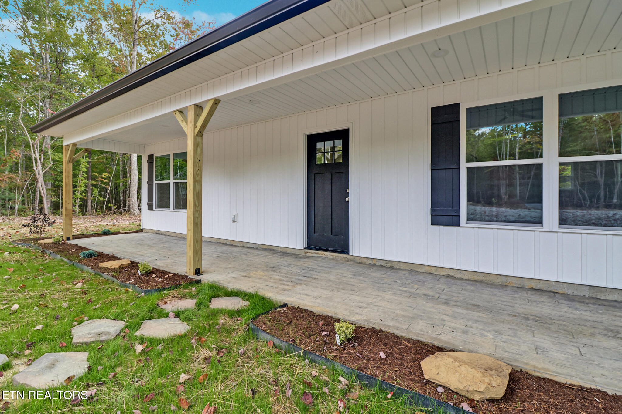 432 Pilot Mountain Rd Rd