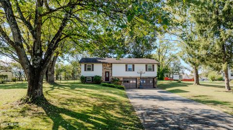 105 Chaucer Circle Maryville TN 37803