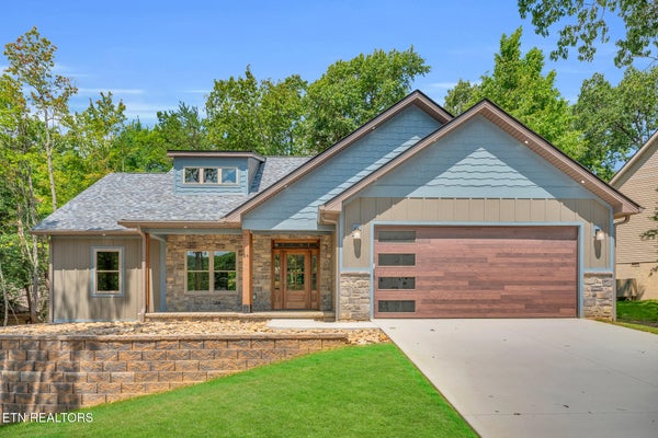 24 BACHAM LN, CROSSVILLE, TN 38558 - Image f44d12b570c39d2bd95a14ec49ef42b1/701433740