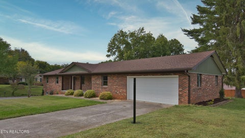 Tiny photo for 935 Devon Circle, Maryville, TN 37804 (MLS # 1359033)