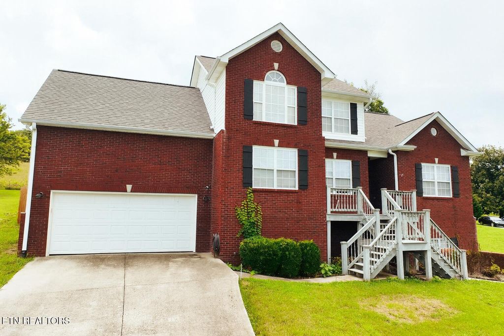 Photo of 1757 Derby Downs Drive, Friendsville, TN 37737 (MLS # 1318259)