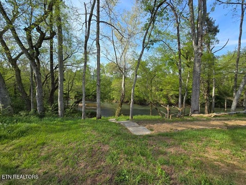 Tiny photo for 92 Farmview Way, Dunlap, TN 37327 (MLS # 1348420)