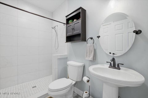 Tiny photo for 2233 Windswept Way, Morristown, TN 37814 (MLS # 1356731)